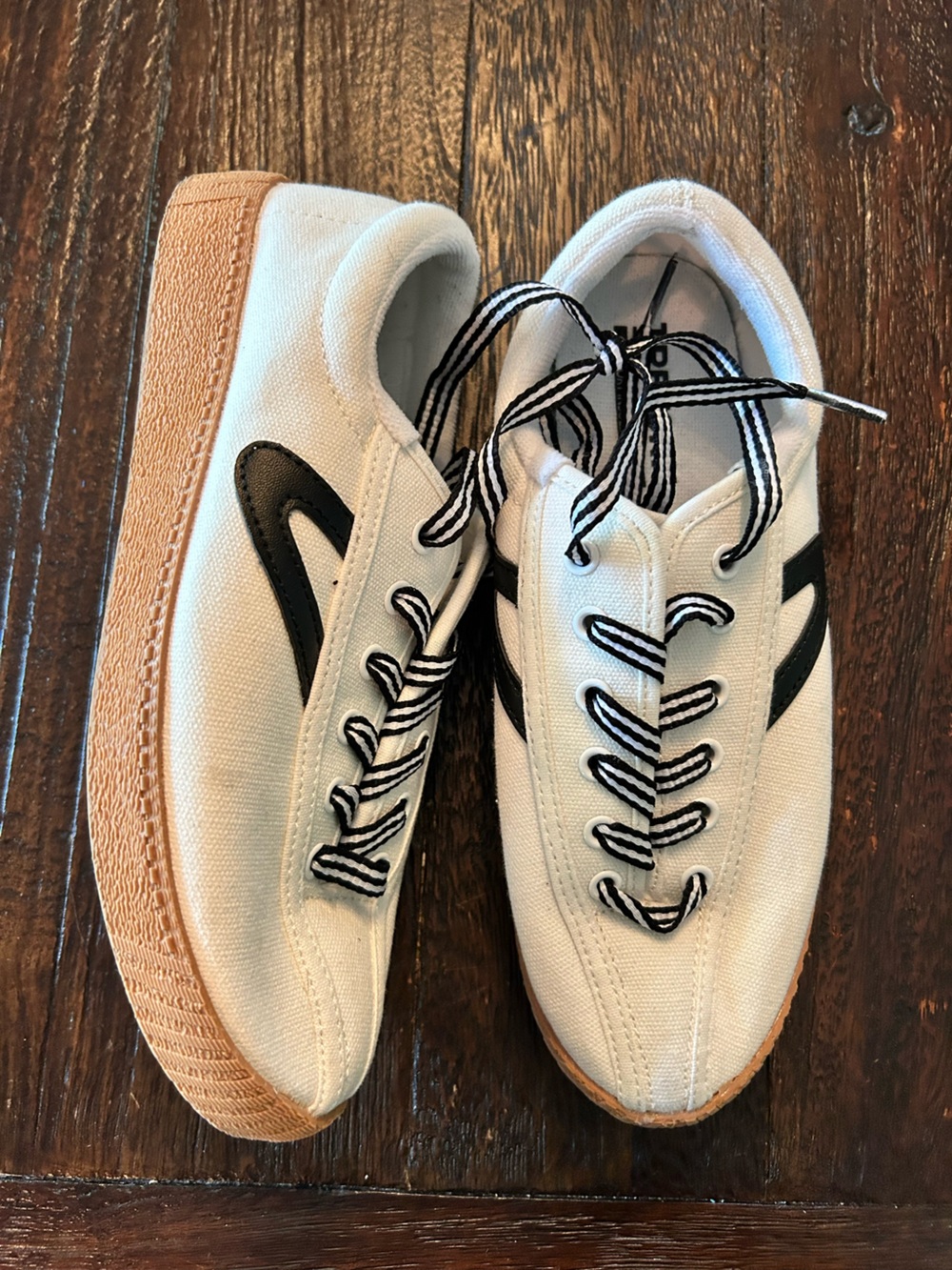 Tretorn Nylite Canvas Sneaker White and Black Gum - Picture 2 of 6